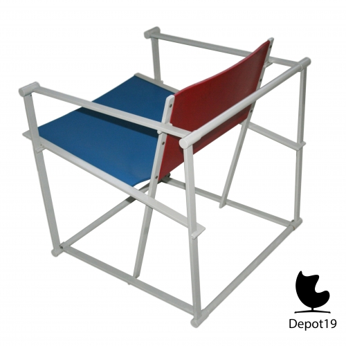 FM60_Chair_Pastoe_Radboud_van_Beekum_design_Rietveld_style_depot_19_7.jpg