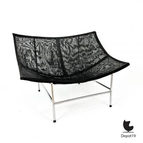 Gerard_van_den_berg_butterfly_lounge_chair__leather_cushion_chrome_metal_rod_frame_black_mesh_sling_1980s_depot19_Olst_vintage_design_classics_9.jpeg