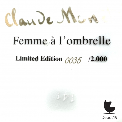 Claude_Monet_Femme_A_l_ombrelle_art_plate_goebel_number_35_6.jpeg
