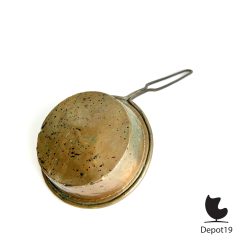 Alternative view of Antieke koperen steelpan 18e-19e eeuw