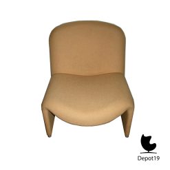 Alternative view of Giancarlo Piretti Alky fauteuil Artifort