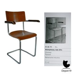 Alternative view of Galvanische industrie buisframe stoel Bauhaus 1930