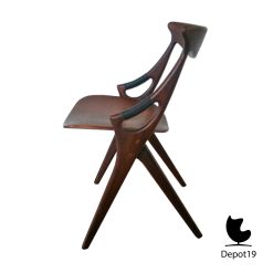 Alternative view of Model 71 Hovmand Olsen voor Mogens Kold stoel