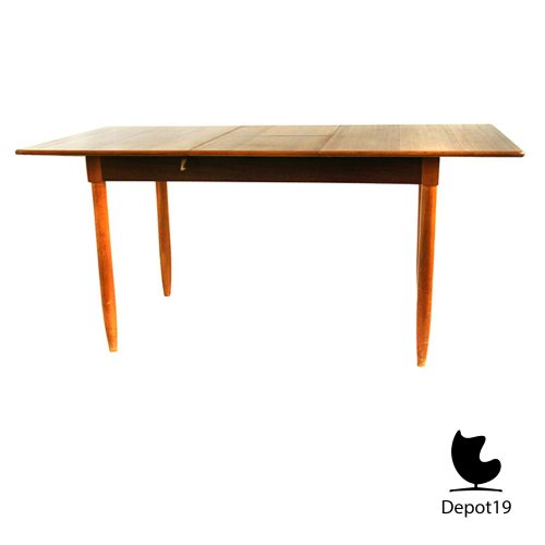 G-plan scandinavische teak tafel uit de jaren 60