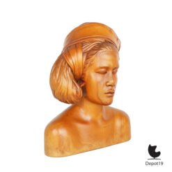 AA Fatimah Bali houten buste vrouw ca 1930–1940 4