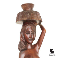 Balinees houtsnijwerk Fatimah style vrouw met mand ca 1950 6