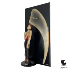 Sculpturale wandklok Reimax Holland Art Deco revival Nederland ca 1980 2